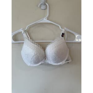 Bra Womens 32B White Lace Balconette Bra Push up 4 Hook Eye Closure Adjustable